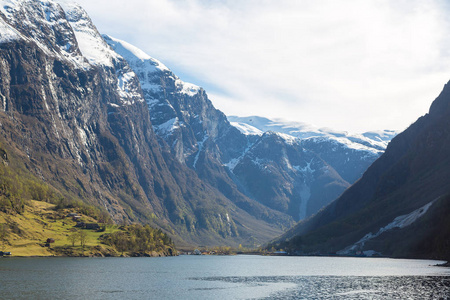 在挪威的美丽 Sognefjord