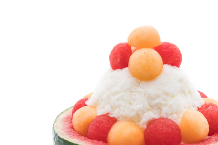 西瓜 bingsu 甜点