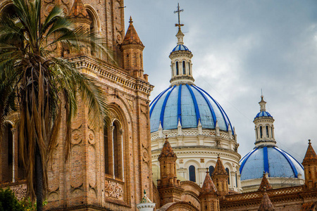 在厄瓜多尔昆卡的原罪主教座堂图片