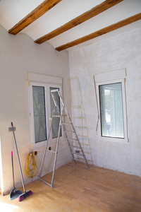 室内装修平台工具和梯子图片