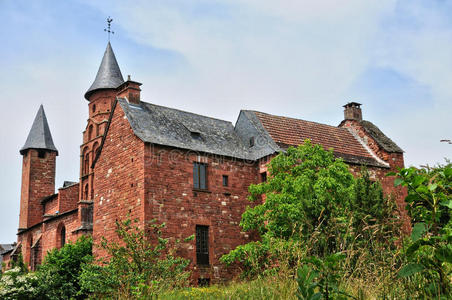 法国，风景如画的collonges la rouge村