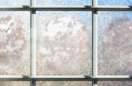 冬季磨砂窗玻璃背景