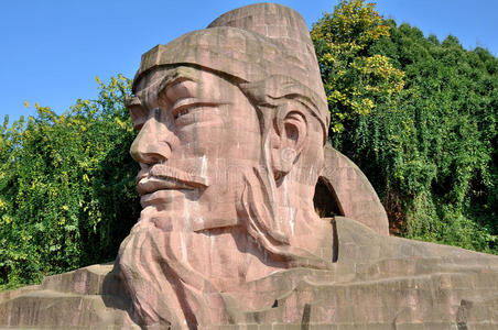 吴道子石像