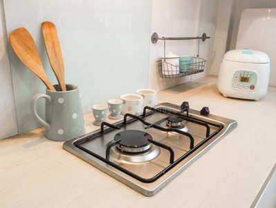 烹饪炉灶厨房,炉灶烹饪台.照片