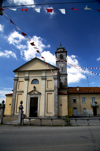 在索布拉特阿诺老教堂封闭砖塔人行道意大利伦巴第