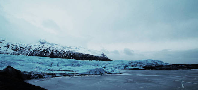 在冰岛冰川