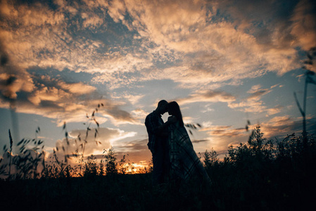 幸福的爱情故事图片