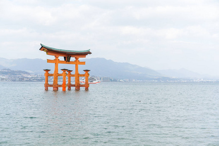 在日本严岛神社