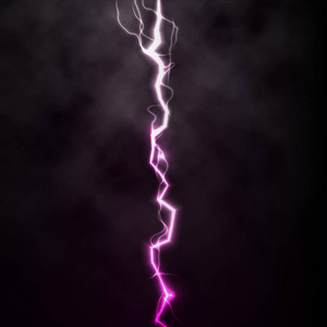 闪电闪烁光打雷火花在黑色的背景,云上.