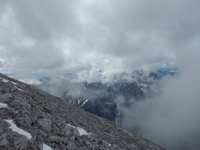 在德国的攀登山山脊 watzmann