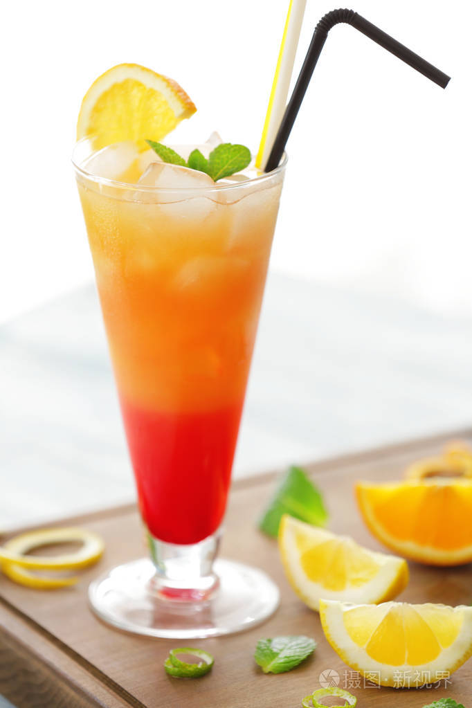 龙舌兰日出鸡尾酒