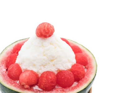 倒在甜瓜冰苏韩国甜点甜炼乳维生素a于凯普莱斯沙拉串开胃菜冰西瓜