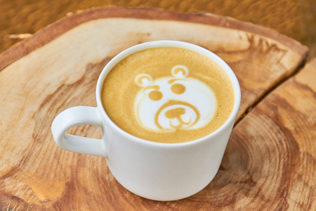 熊咖啡泡沫艺术