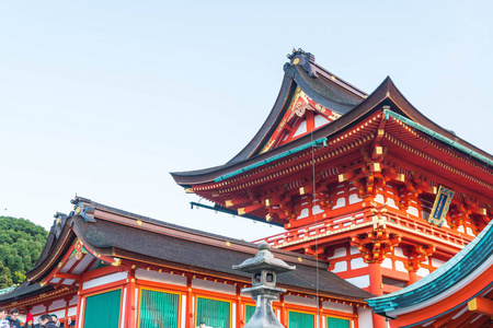 美丽的建筑 Fushimiinari 吉大社 Shrinetemple 在京都