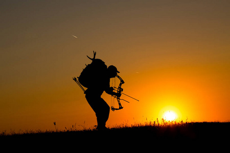 猎人剪影图片-猎人剪影素材-猎人剪影插画-摄图新视界