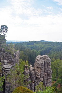 Prachov 岩石在捷克共和国的砂岩峭壁