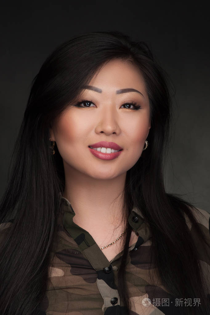 亚洲女人肖像