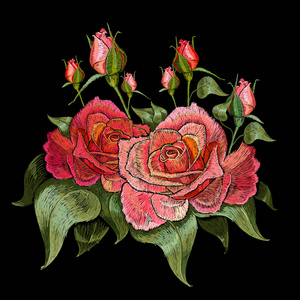 红玫瑰刺绣.美丽的红玫瑰花蕾照片