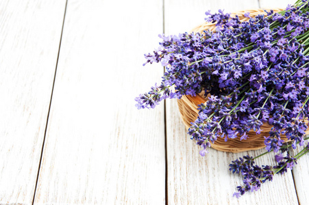 Lavanda 花篮子