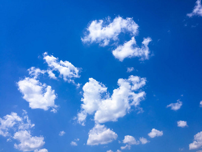 天上的云.与云天气自然云蓝色天空照片