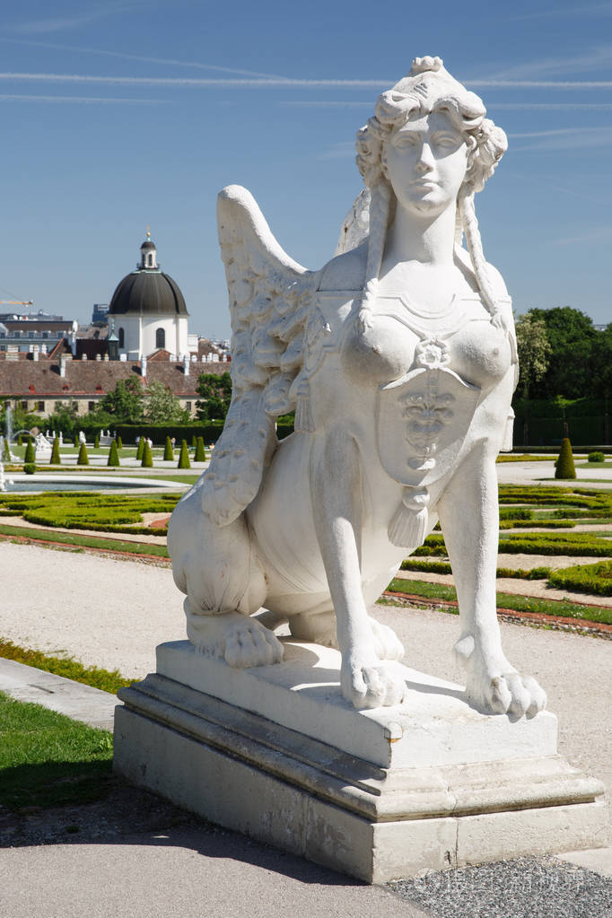 在维也纳,奥地利丽城花园洛可可式狮身人面像