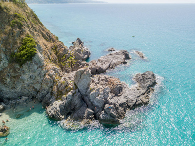岩石的海岬图片