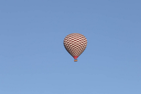 热空气气球过格雷梅镇