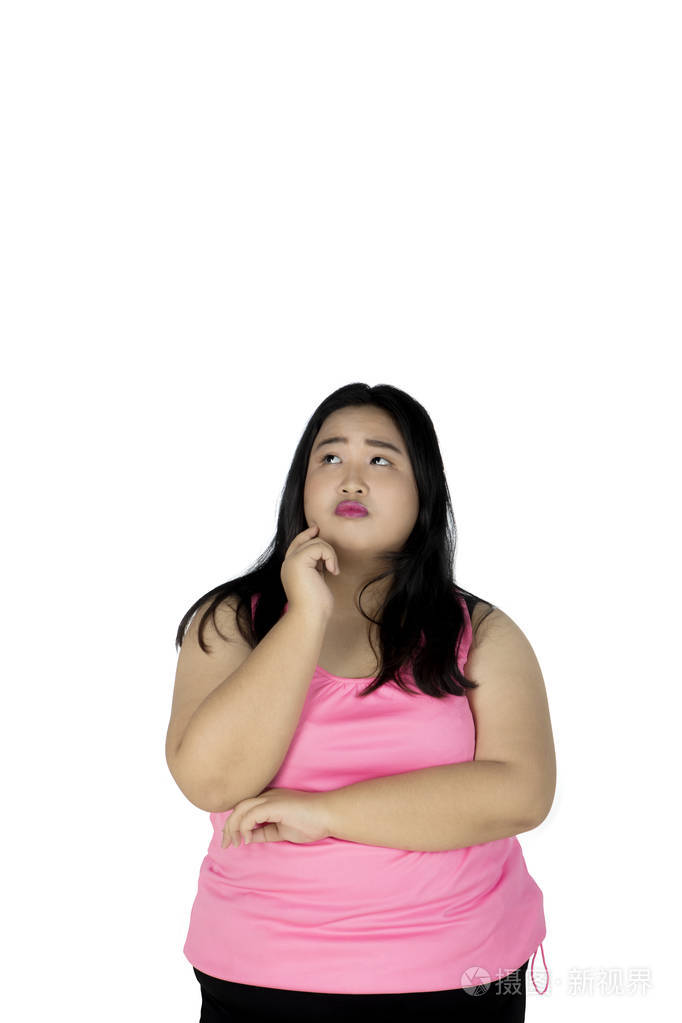 胖女人想东西上工作室