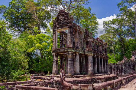 古代的座圣剑寺