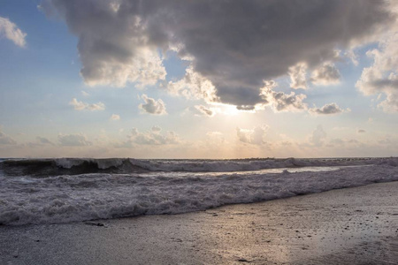 海浪, 在海岸下降