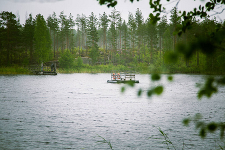 在芬兰的美丽湖景观