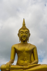 在泰国寺佛像