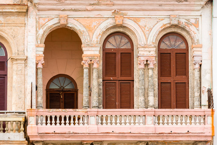 建筑物，哈瓦那，古巴的正面的看法。特写