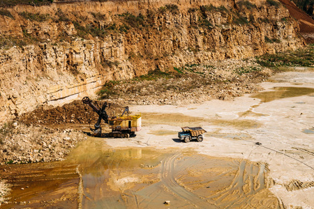 石矿场机械及设备的矿物提取