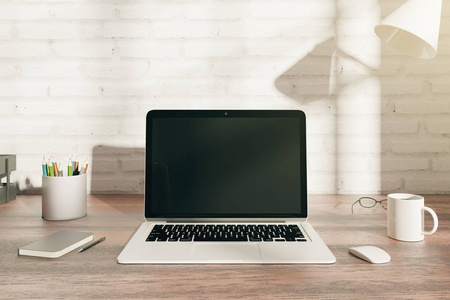 办公桌显示器图片-办公桌显示器素材-办公桌显示器插画-摄图新视界