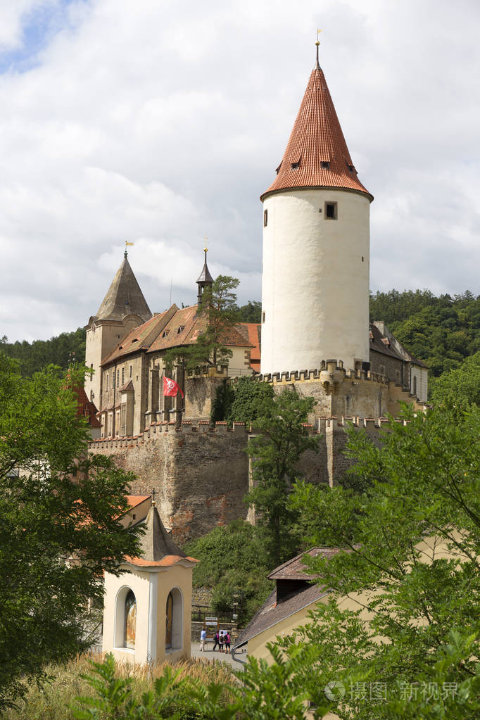 克日沃克拉特,皇家狩猎哥特式城堡,其起源日期追溯到 12 世纪,捷克