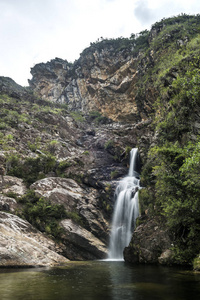 Gaviao 瀑布在 Serra 做 Cipo 国家公园