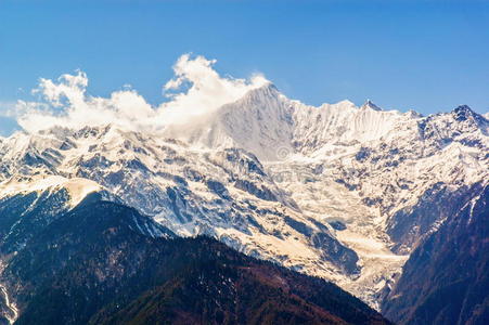 梅里雪山图片