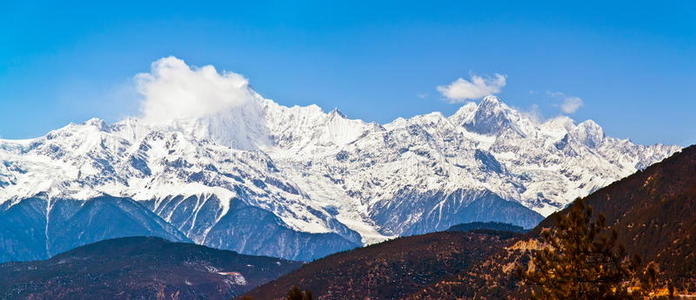 梅里雪山图片