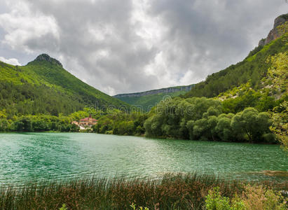 高山湖泊