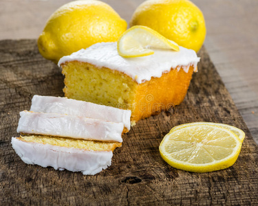 白糖霜柠檬片蛋糕图片
