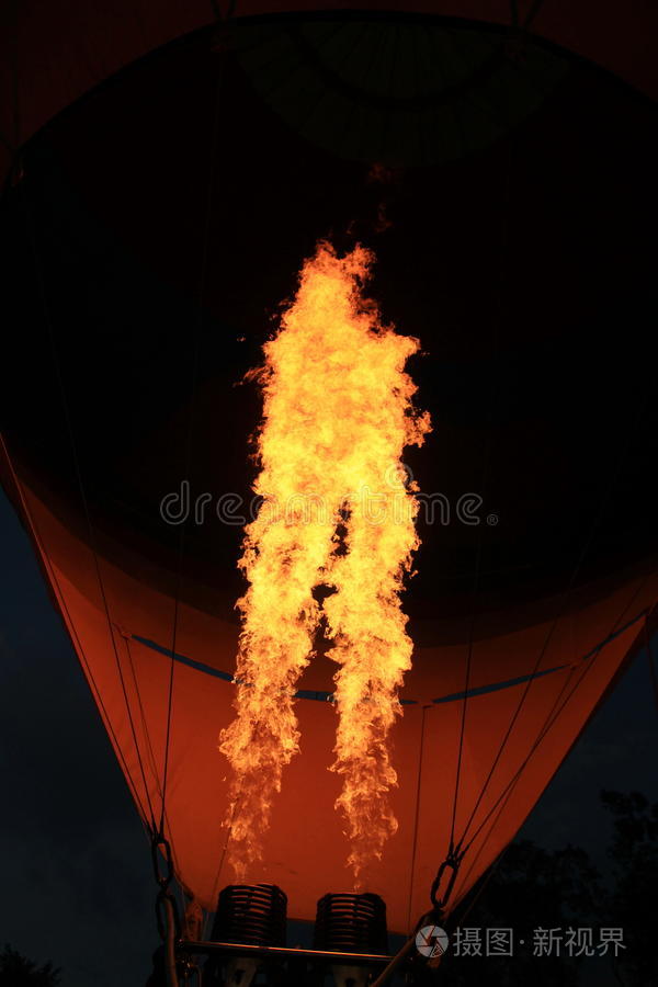 热气球燃烧器火焰炽热