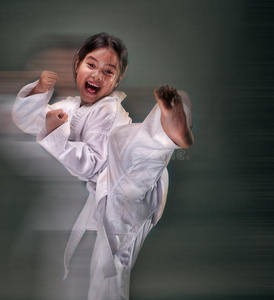 少儿跆拳道图片