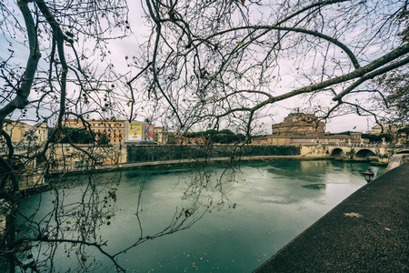 大桥河 tiber