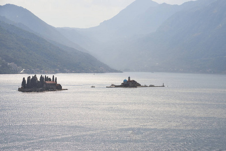 科托尔湾从钟楼的教堂的圣尼古拉在 Perast，黑山