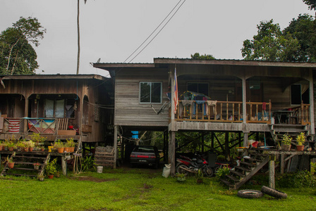 村庄的阳台图片-村庄的阳台素材-村庄的阳台插画-摄图新视界