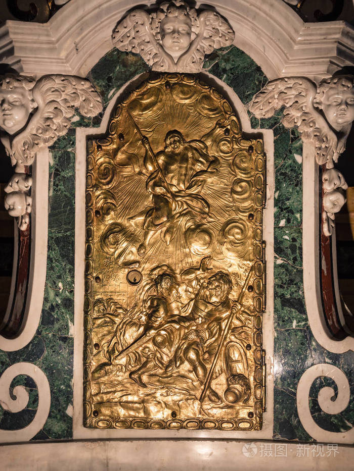 在一座天主教教堂的帐幕的细节