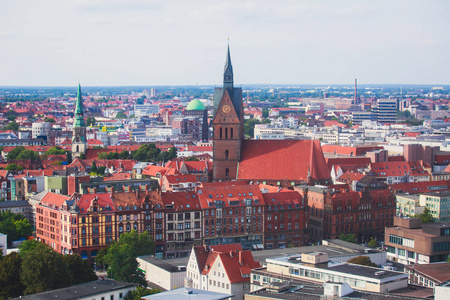 德国汉诺威下萨克森，从观景台的新市政厅，汉诺威看到美丽的超广角夏天鸟瞰图