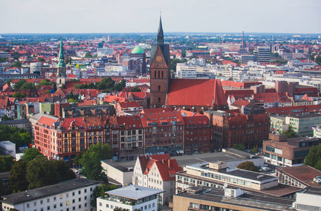 德国汉诺威下萨克森，从观景台的新市政厅，汉诺威看到美丽的超广角夏天鸟瞰图