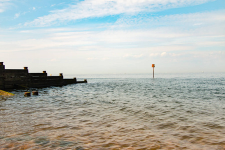 从白稳定海滩的白马湾景观图片